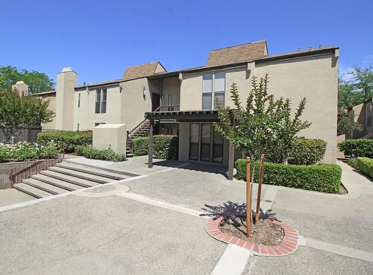 Ardendale Apartments — Photo 7