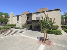 Ardendale Apartments
