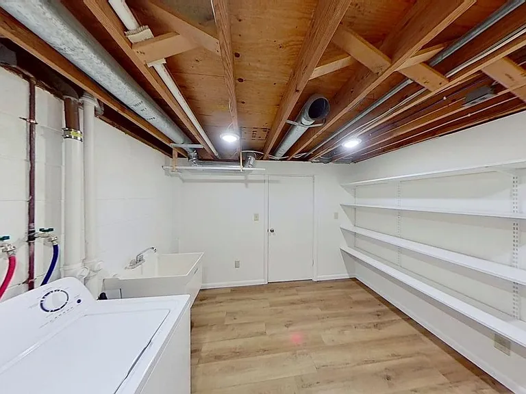 2718 Luther Dr — Photo 14
