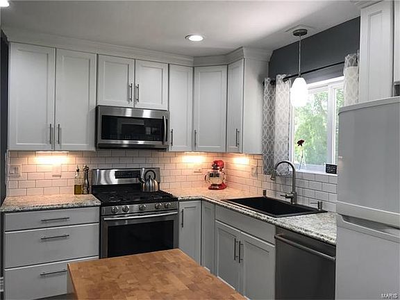 3rd image of 235 Paul Ave