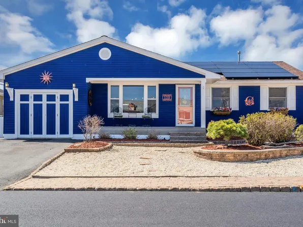 110 E Shrewsbury Dr, Little Egg Harbor, NJ 08087