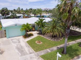 926 Bluewater Dr, Indian Harbour Beach, FL 32937