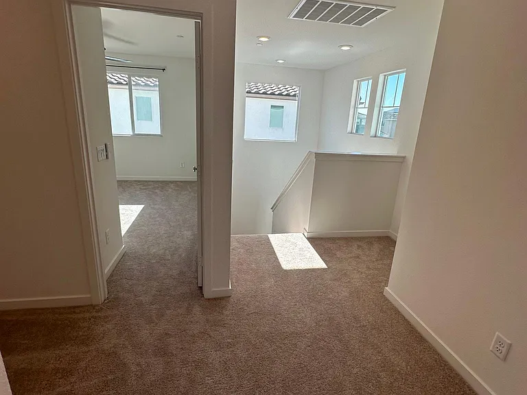 33029 Beige St — Photo 11