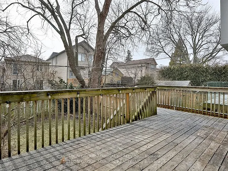 183 Douglas Ave — Photo 30