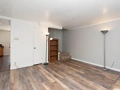 1493 Arthur Dr — Photo 5
