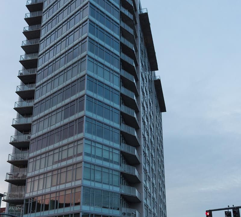Civic building in 19th and Burnside