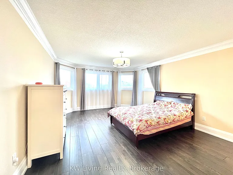 128 Palomino Dr — Photo 25