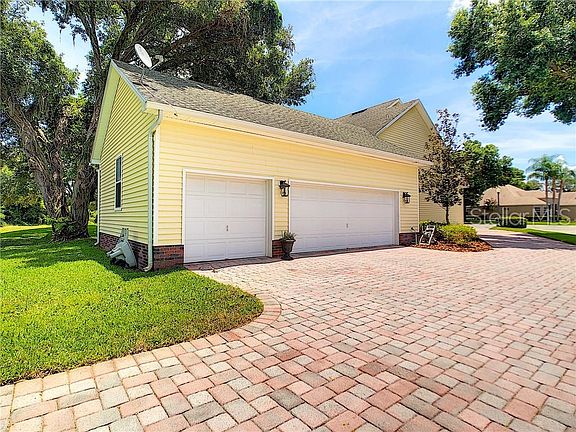 3rd image of 1011 Lake Deeson Woods Ln