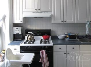 494 Henry St #4, Brooklyn, NY 11231