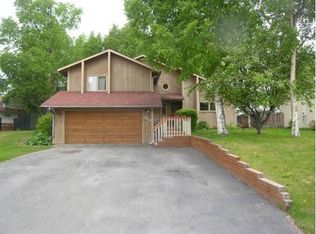 210 Gloria St, Palmer, AK 99645