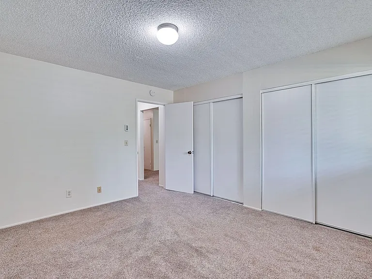 1083 N Abbott Ave — Photo 13