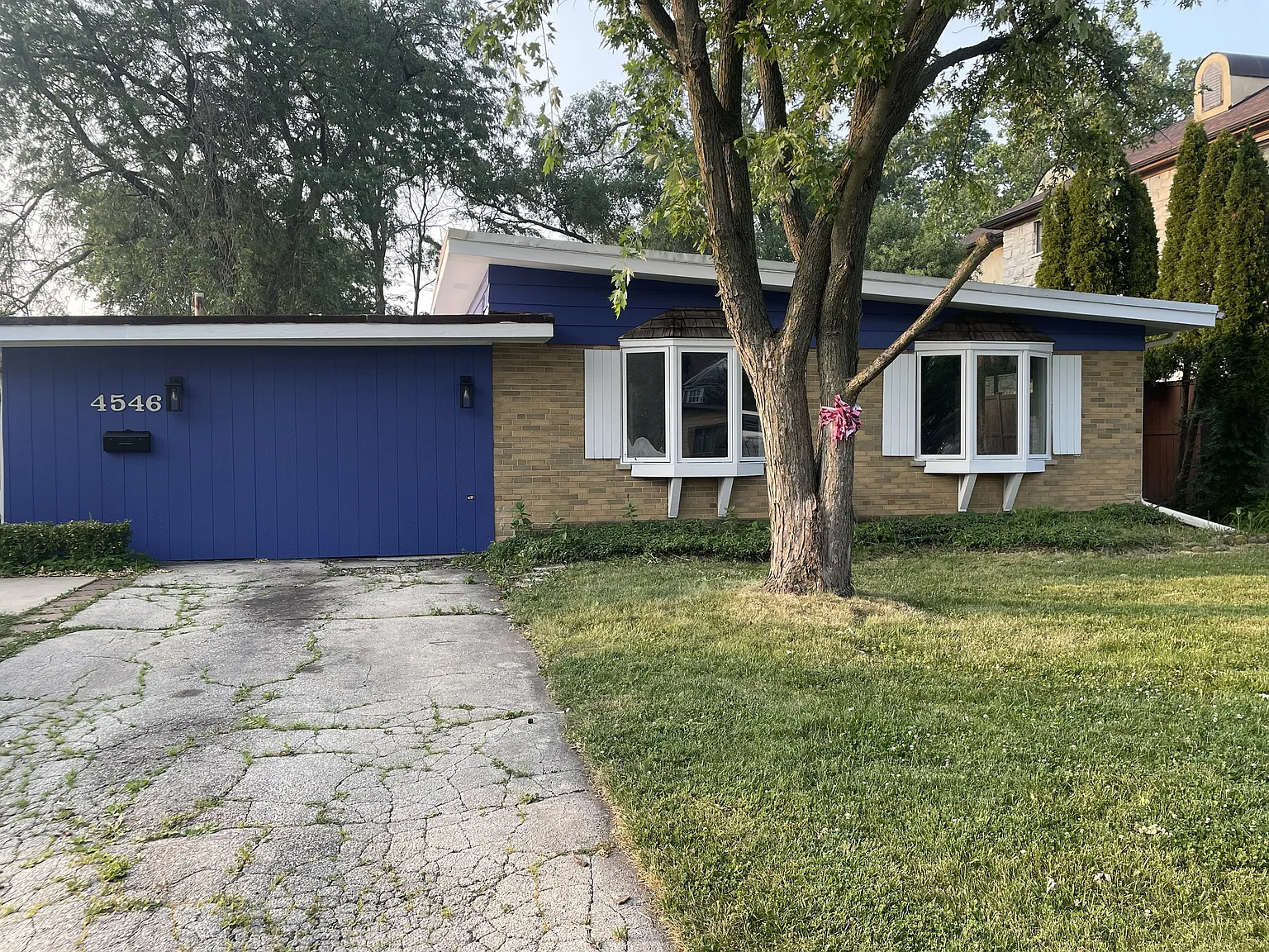 4546 Lilac Ave — Photo 1