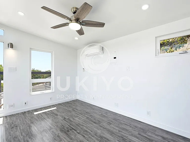 133 Hilltop Cres — Photo 46