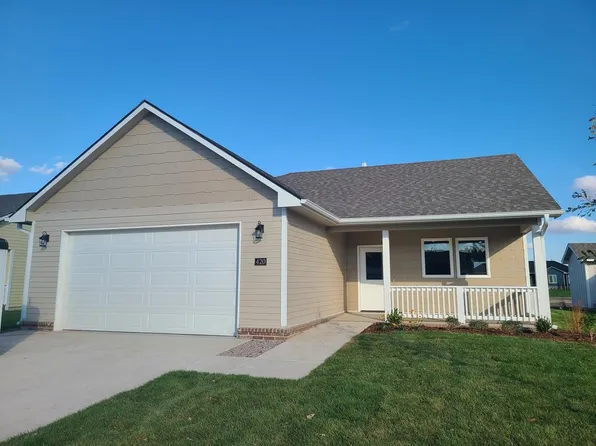 420 Dala Dr, Lindsborg, KS 67456