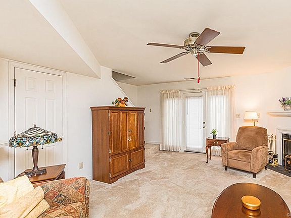 2nd image of 7807 Camolin Ct