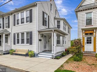 28 Bond St, Westminster, MD 21157