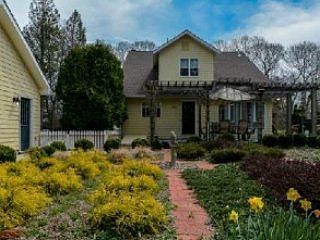 2nd image of 6955 Skunk Ln