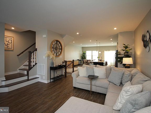 2nd image of 103 Freedom Way