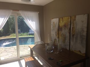 4 Midgie Ln, Hampton Bays, NY 11946