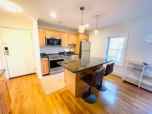 4th image of 53 N Mead St APT C-8