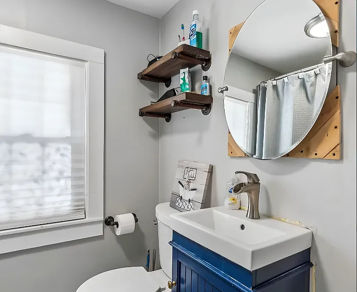 13 Carll Ave #2 — Photo 8