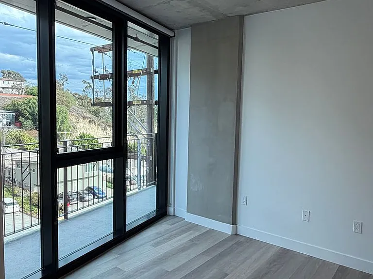 Rainford Apartments — Photo 151