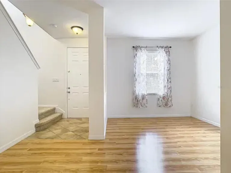 Entry way