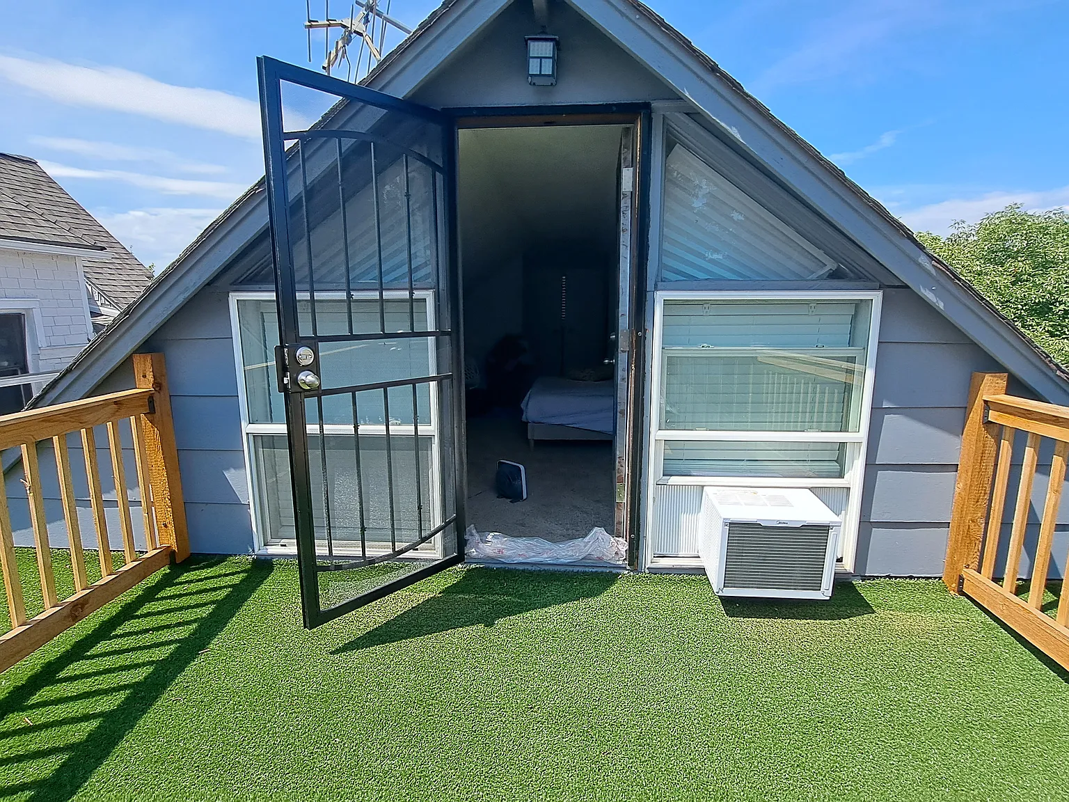 2 bed, 960 sqft, $2,690 — Photo 4