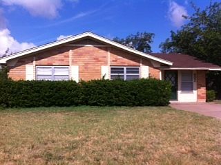 1st image of 802 N Judge Ely Blvd