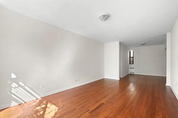 Rented by Stonehenge NYC LLC | media 3