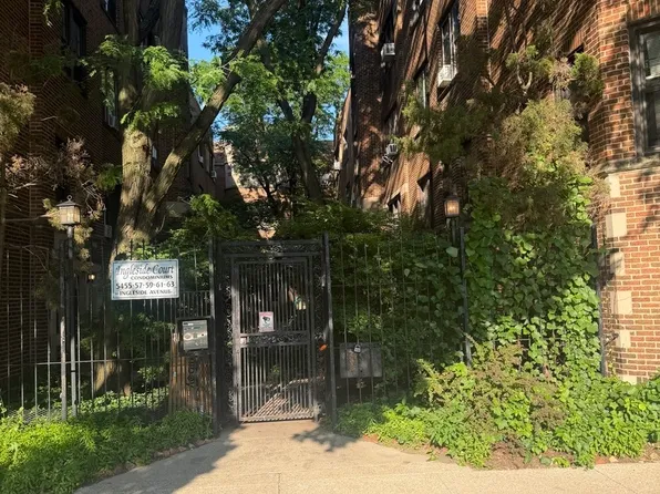 5463 S Ingleside Ave APT 3W, Chicago, IL 60615