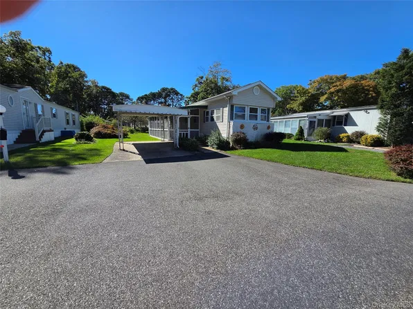 1661 Old Country Rd #282, Riverhead, NY 11901