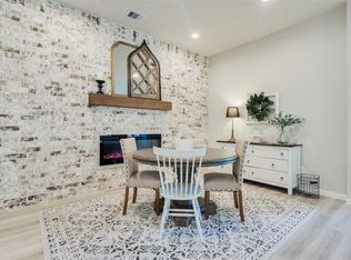 459 Westlake Lndg, Conroe, TX 77304