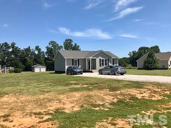 2nd image of 51 Sugarhill Dr