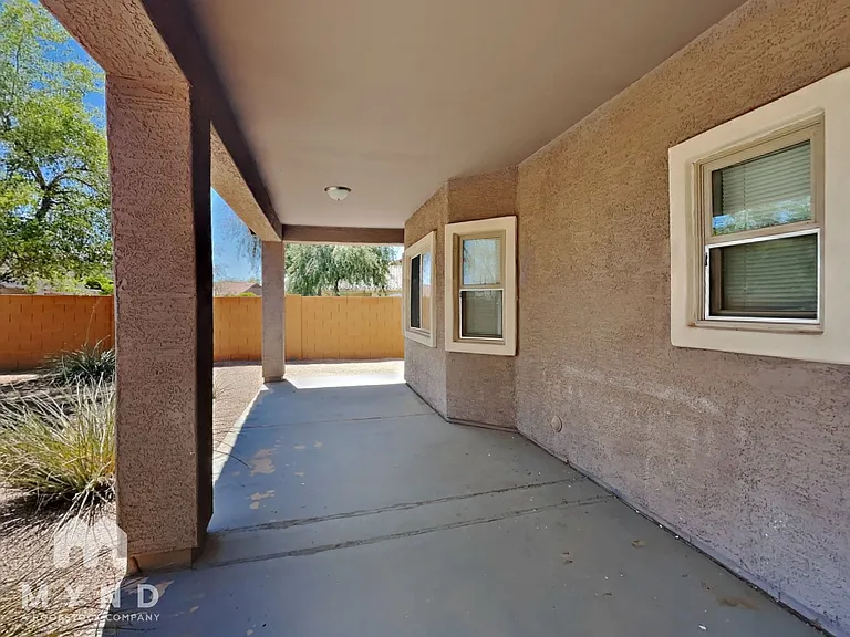 1229 E Prickly Pear St — Photo 22