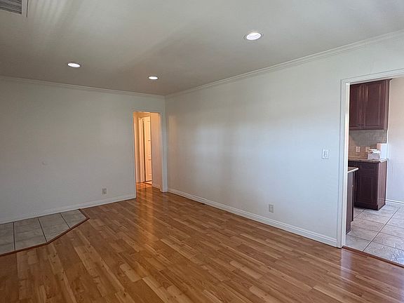 2nd image of 7748 Pickering Ave