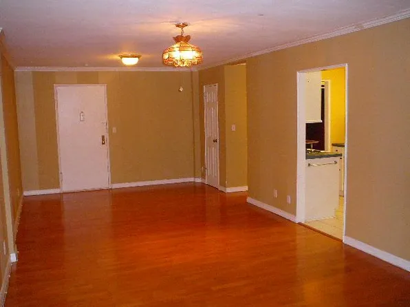 39 Glenbrook Rd APT 4F, Stamford, CT 06902