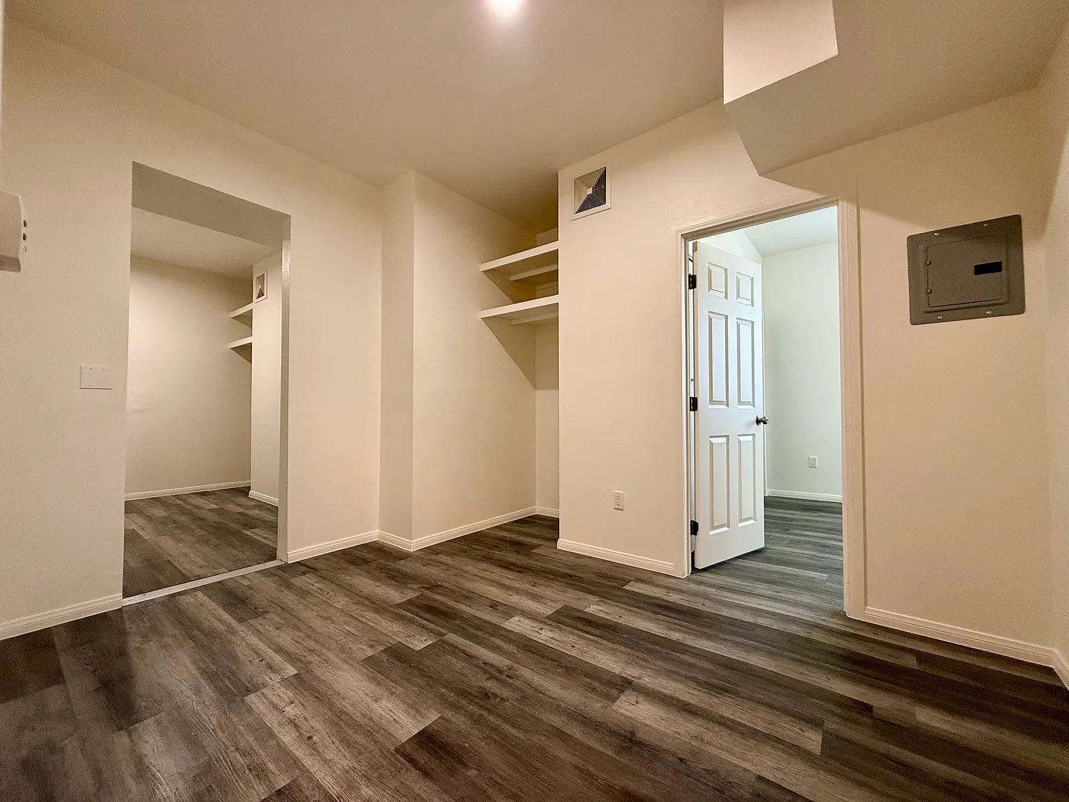 2 bed, $2,150 — Photo 1