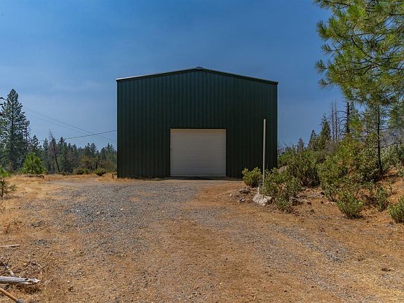 4th image of 18432 Pine Bark Ln #12