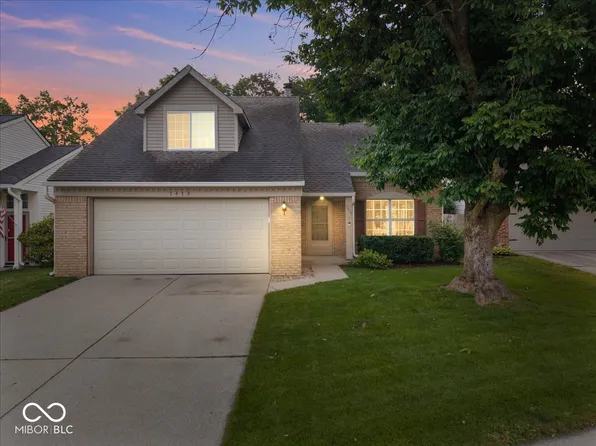7475 Wood Ct, Fishers, IN 46038