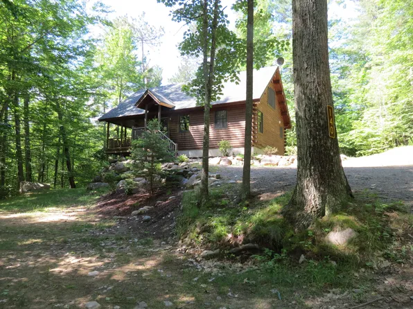 140 Oak Hollow Rd, Jay, NY 12941