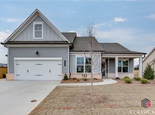 589 Glenside Dr, Jefferson, GA 30549