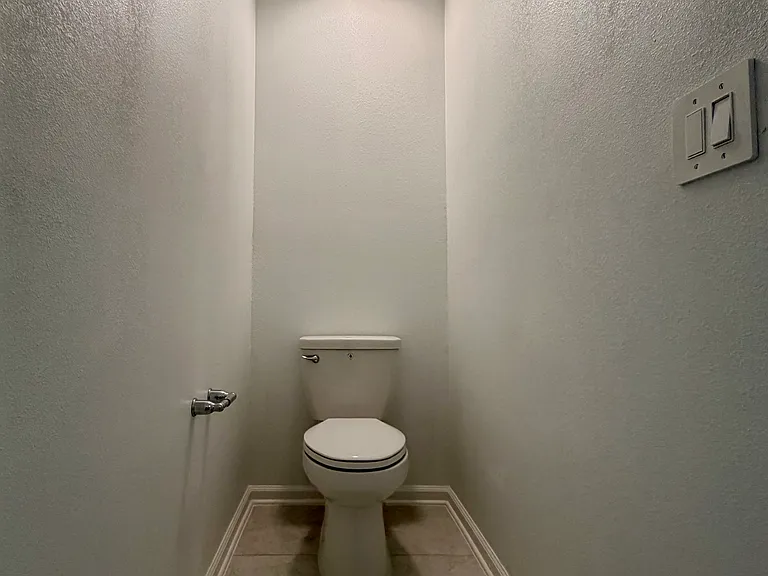 1005 Harold Pass — Photo 36