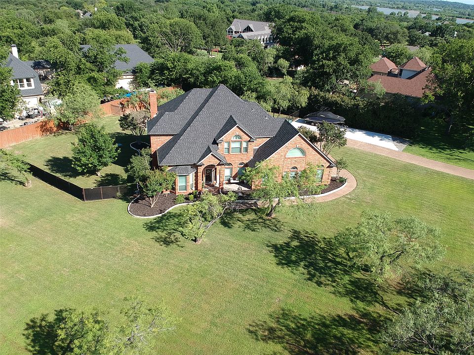 1st image of 4016 Bordeaux Cir