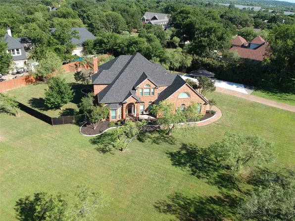 4016 Bordeaux Cir, Flower Mound, TX 75022
