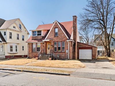 48 Wellington St, Springfield, MA, 01109