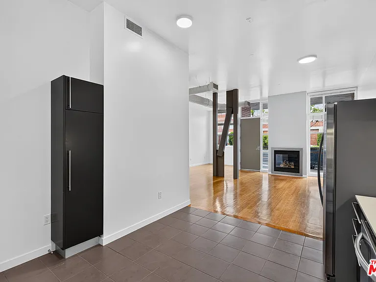 1912 Broadway #103 — Photo 14