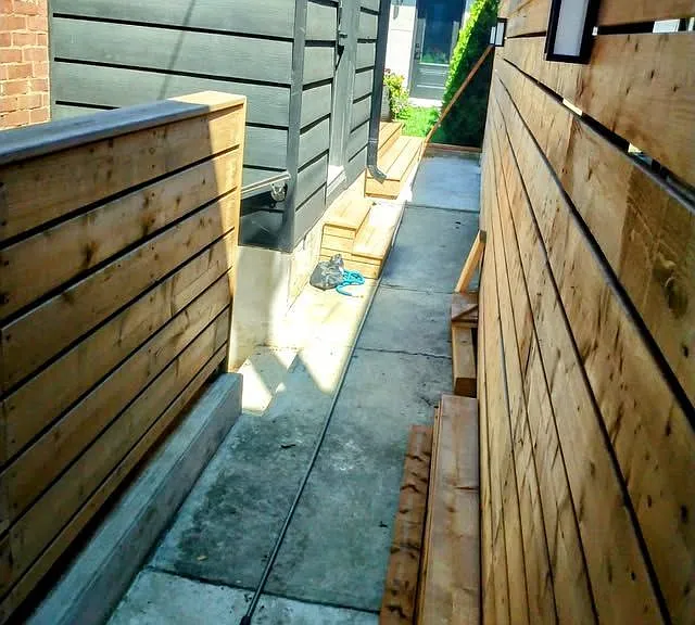 411 Concord Ave — Photo 2