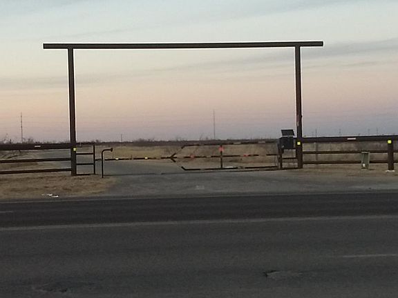 4th image of Westfork Dr
