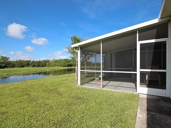 5th image of 11482 Captiva Kay Dr